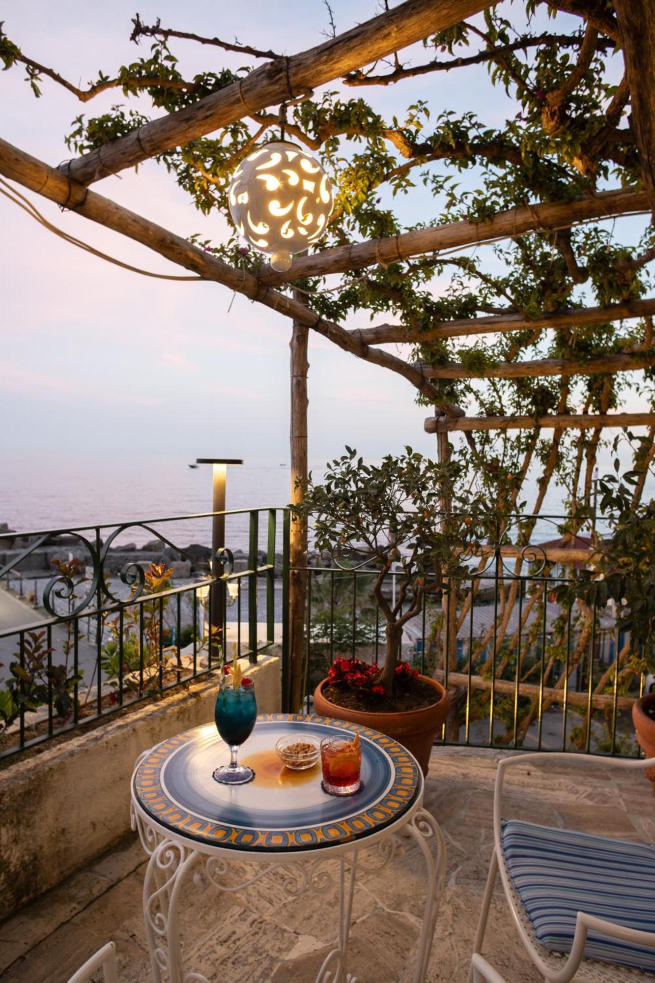 Hotel Aurora Amalfi Exterior photo